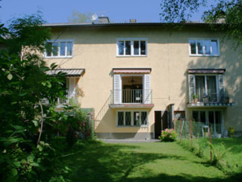 gemütliches Reihenhaus mit ca. 100 m² Wohnfläche und Privatgarage in