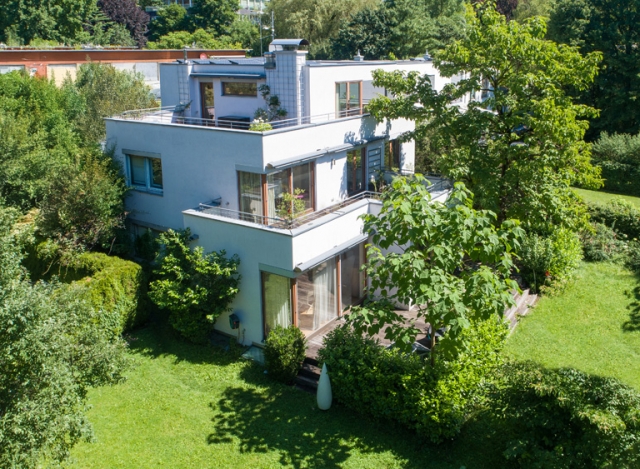 Designer villa – Avantgarde