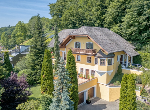 Country villa – Mountain Glow