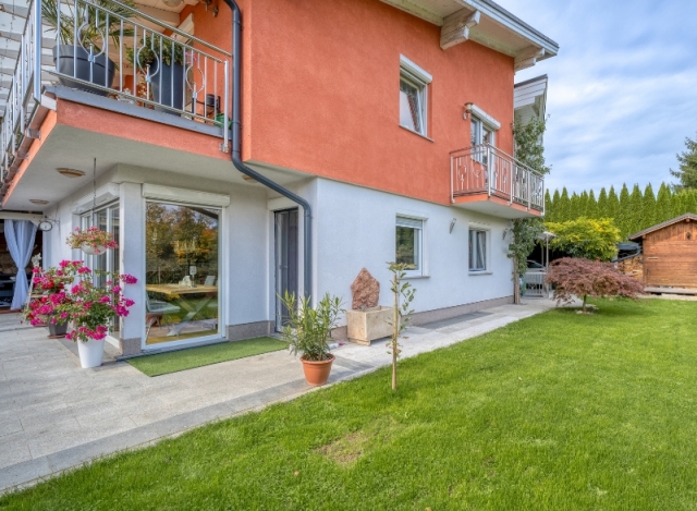 Familienwärme am Kai