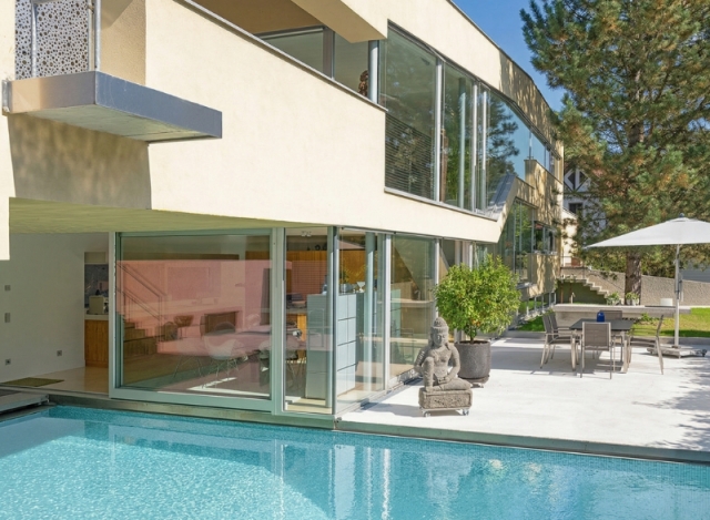 Poolvilla Traum in Azur